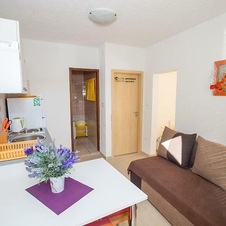 Apartmani Cindric Карлобаг Екстер'єр фото